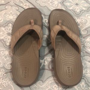 CROCS flip flop